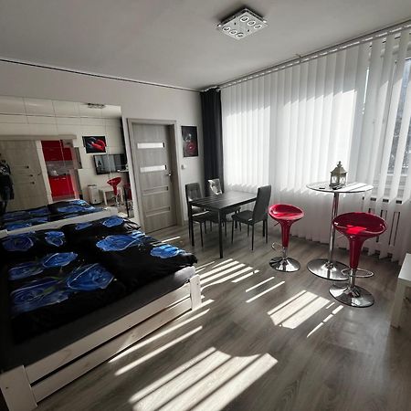 Monfas Apartment Barrandov Prag Exterior foto